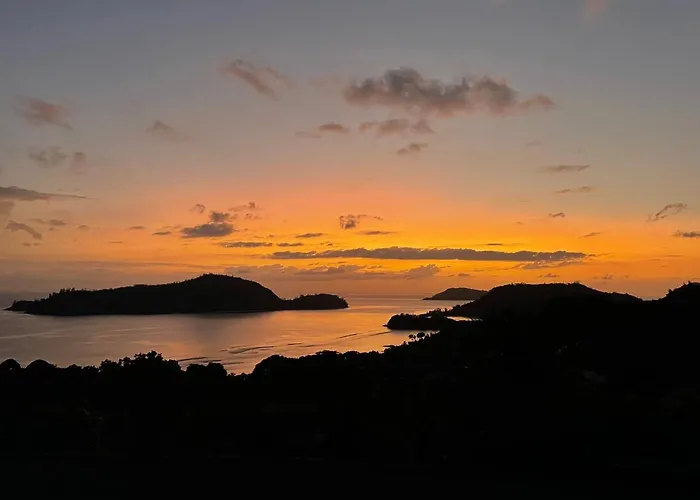 Western Ocean Breeze Self Catering Apartment