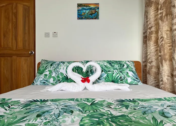 Western Ocean Breeze Self Catering Victoria